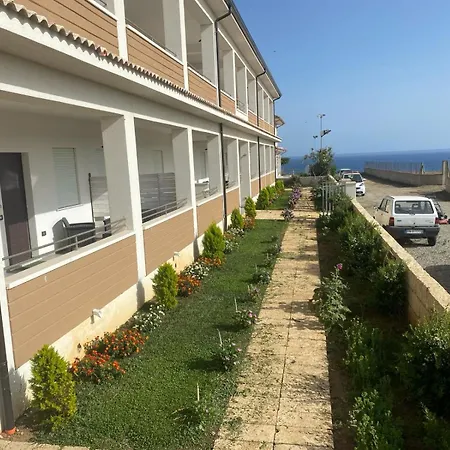Capo Rizzuto 3 Apartment